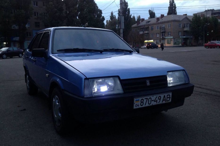 Продам ВАЗ 21099 1994 года в г. Кривой Рог, Днепропетровская область