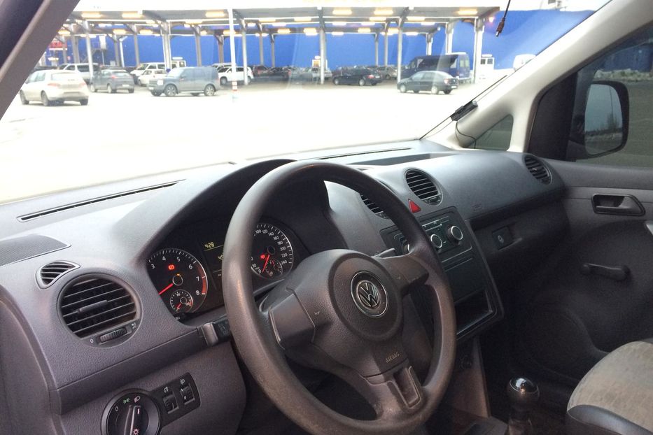 Продам Volkswagen Caddy груз. 2012 года в Киеве