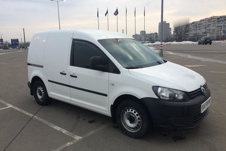 Продам Volkswagen Caddy груз. 2012 года в Киеве