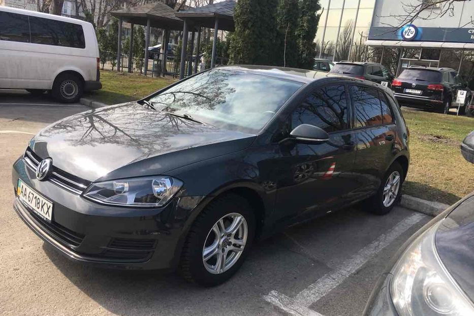 Продам Volkswagen Golf VII 7 2014 года в Киеве