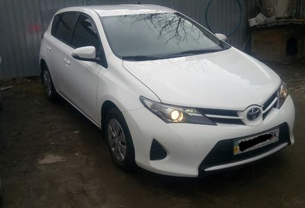 Продам Toyota Auris 2013 года в Житомире