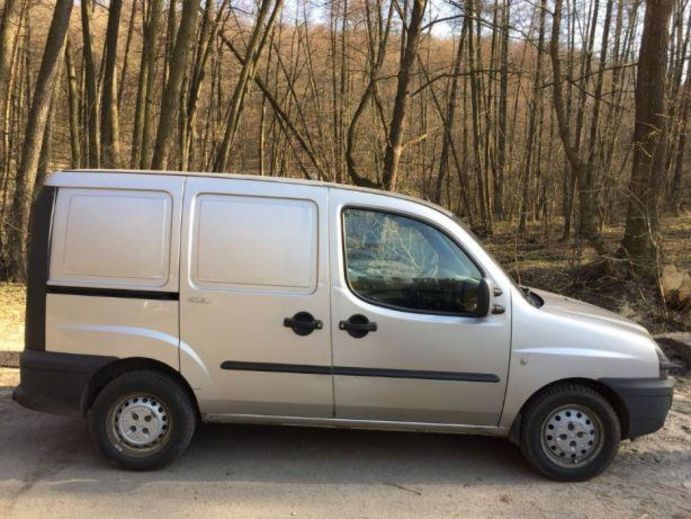 Продам Fiat Doblo груз. 2005 года в Киеве