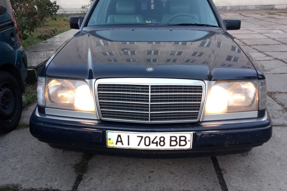 Продам Mercedes-Benz E-Class 1995 года в г. Бровары, Киевская область