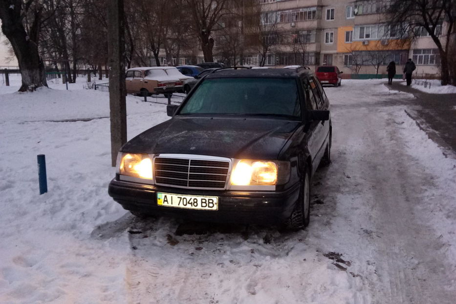 Продам Mercedes-Benz E-Class 1995 года в г. Бровары, Киевская область