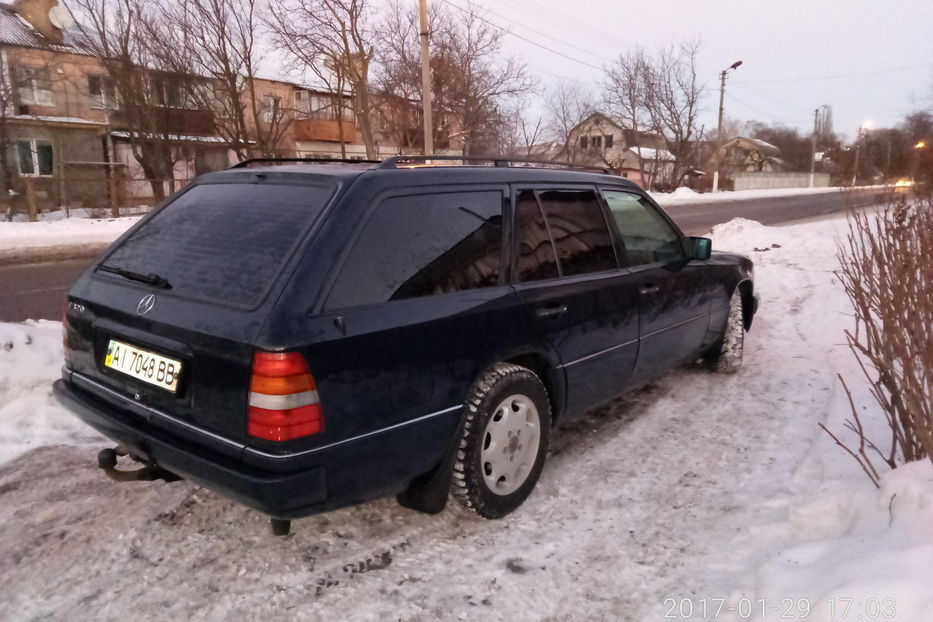 Продам Mercedes-Benz E-Class 1995 года в г. Бровары, Киевская область