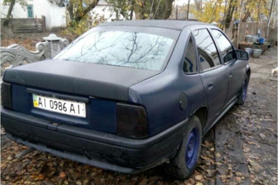 Продам Opel Vectra A 1990 года в г. Павлоград, Днепропетровская область