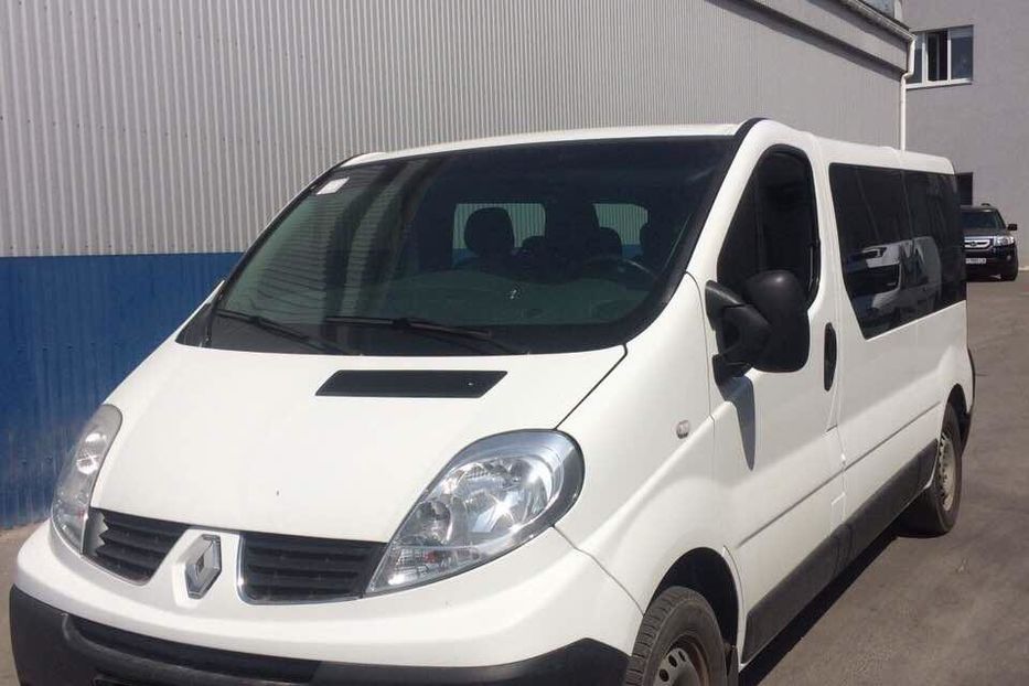 Продам Renault Trafic пасс. 2010 года в Киеве