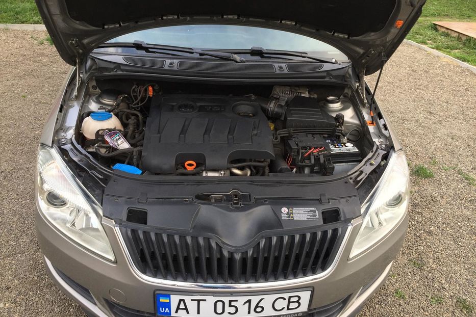 Продам Skoda Fabia 2012 года в г. Снятин, Ивано-Франковская область