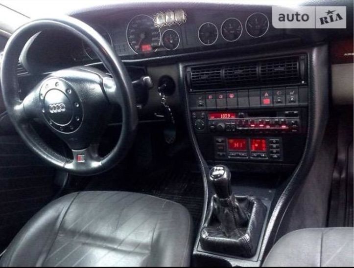 Продам Audi A6 C4 1997 года в Львове