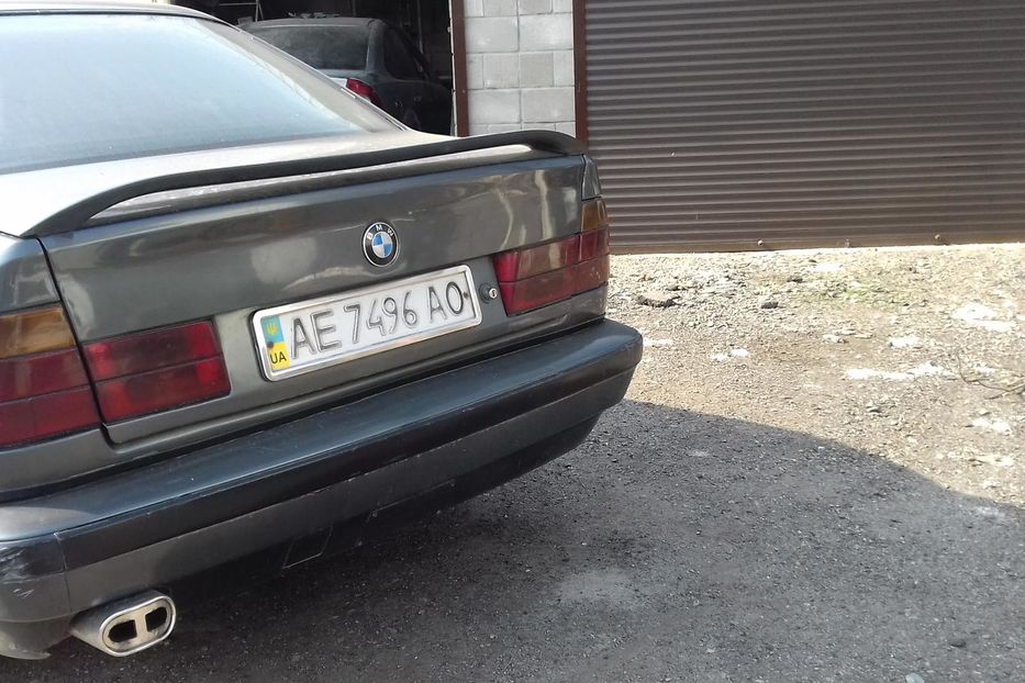 Продам BMW 520 E 34 1990 года в г. Днепровское, Днепропетровская область