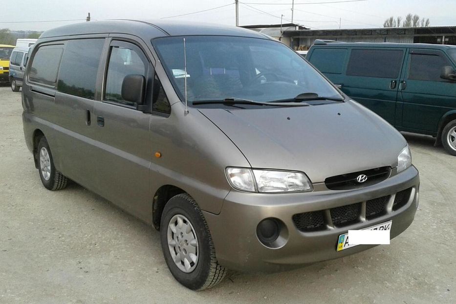 Продам Hyundai H 200 пасс. 2000 года в Тернополе