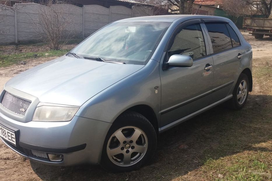 Продам Skoda Fabia 2002 года в Харькове