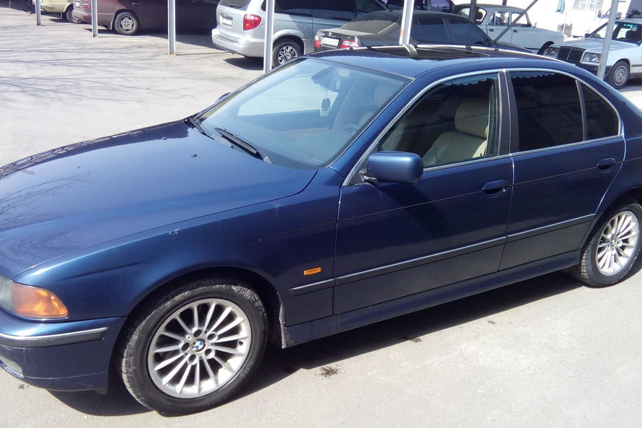 Продам BMW 530 E39 2000 года в Киеве