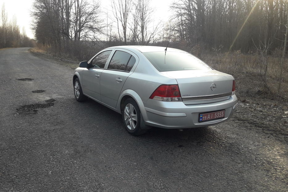 Продам Opel Astra H 2012 года в Сумах