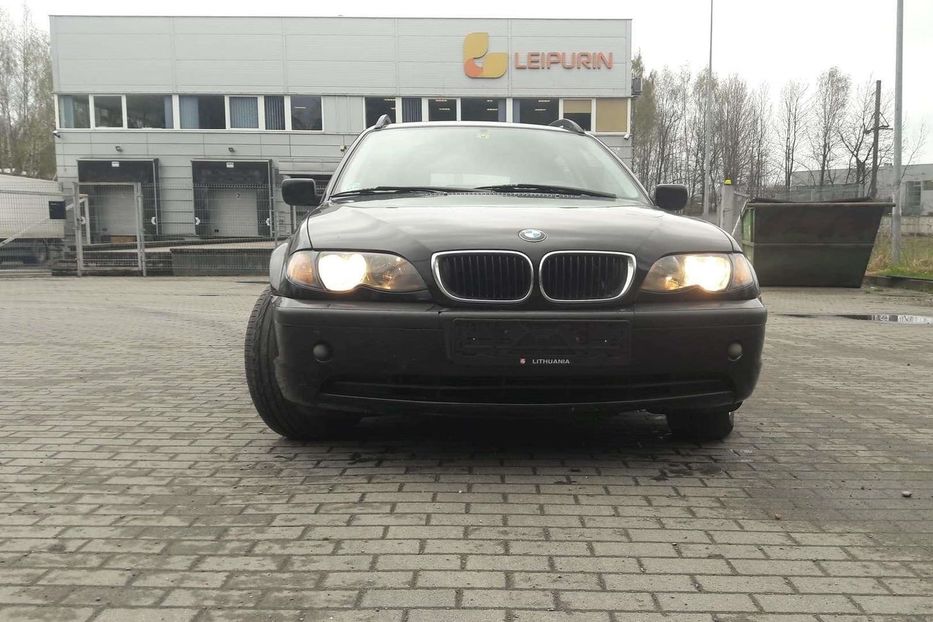 Продам BMW 318 2004 года в Киеве