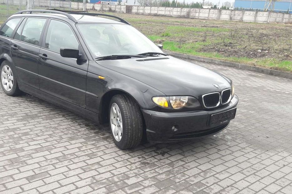 Продам BMW 318 2004 года в Киеве