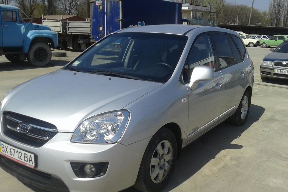 Продам Kia Carens 2008 года в г. Каменец-Подольский, Хмельницкая область