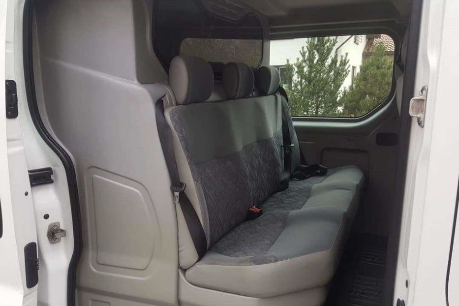 Продам Opel Vivaro груз. груз-пас 2006 года в Киеве