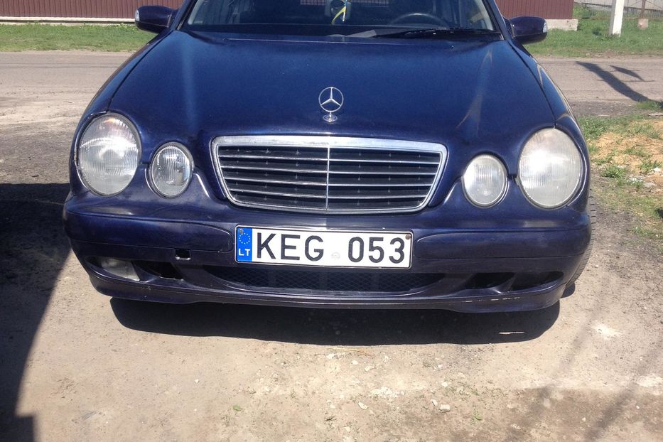 Продам Mercedes-Benz E-Class 270 2001 года в г. Голобы, Волынская область