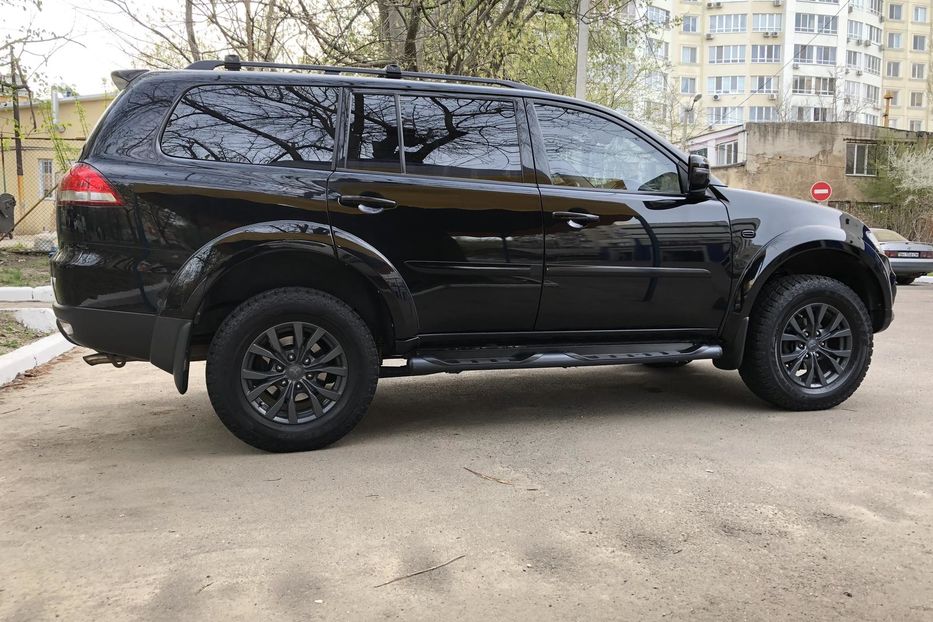 Продам Mitsubishi Pajero Sport 2013 года в Одессе