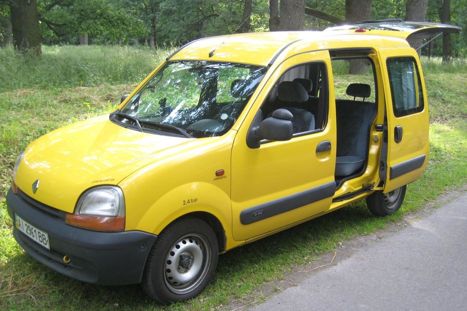 Продам Renault Kangoo пасс. 2002 года в г. Белая Церковь, Киевская область