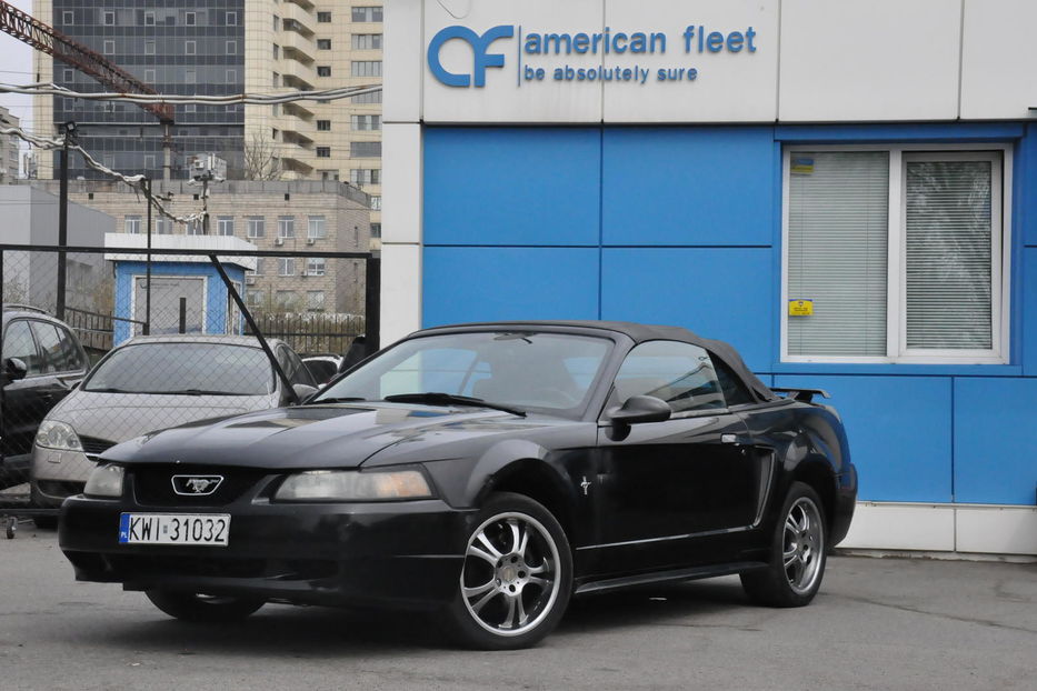 Продам Ford Mustang 1998 года в Киеве
