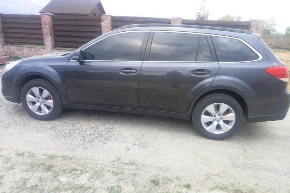 Продам Subaru Outback BOXER 2010 года в г. Дымер, Киевская область