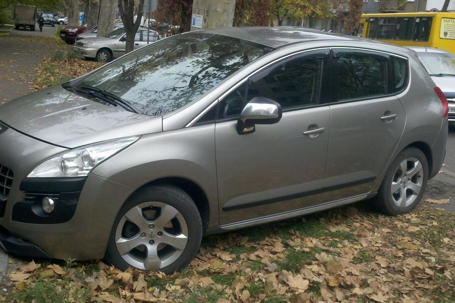 Продам Peugeot 3008 2010 года в Одессе