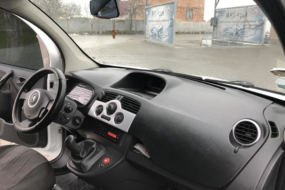 Продам Renault Kangoo груз. 2012 года в Черновцах