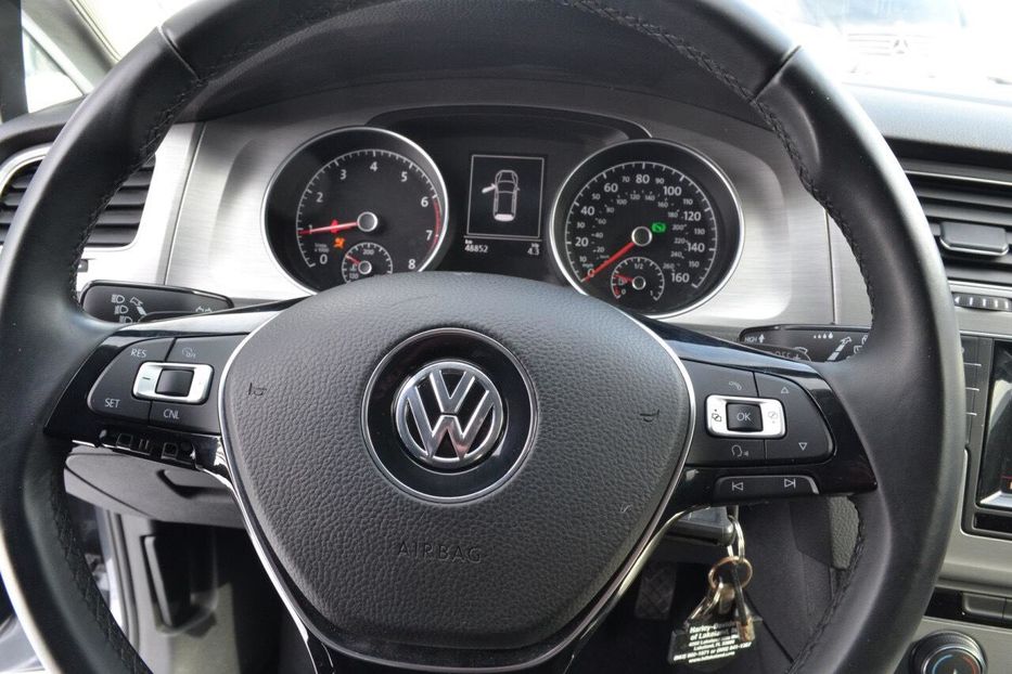 Продам Volkswagen Golf VII  TSl....250 л.с 2014 года в Киеве