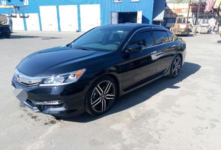 Продам Honda Accord спорт 2016 года в Киеве