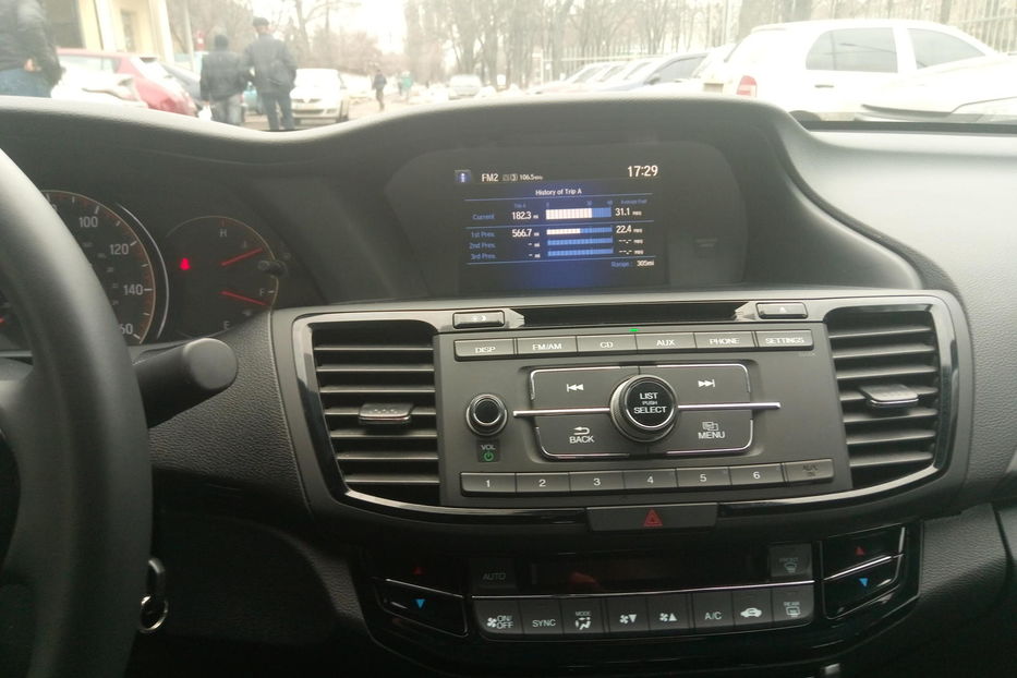 Продам Honda Accord спорт 2016 года в Киеве