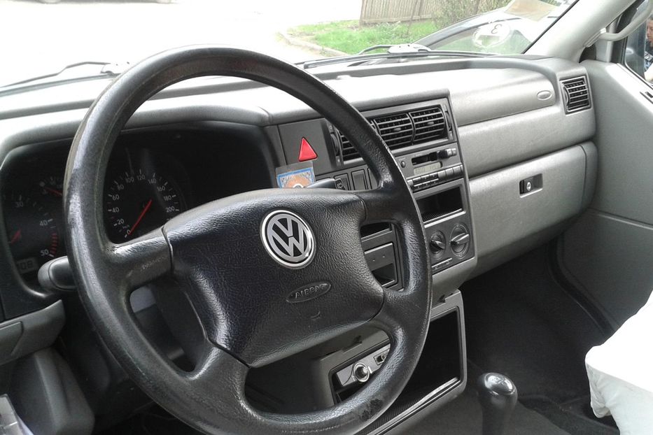 Продам Volkswagen T4 (Transporter) пасс. 2001 года в Черновцах