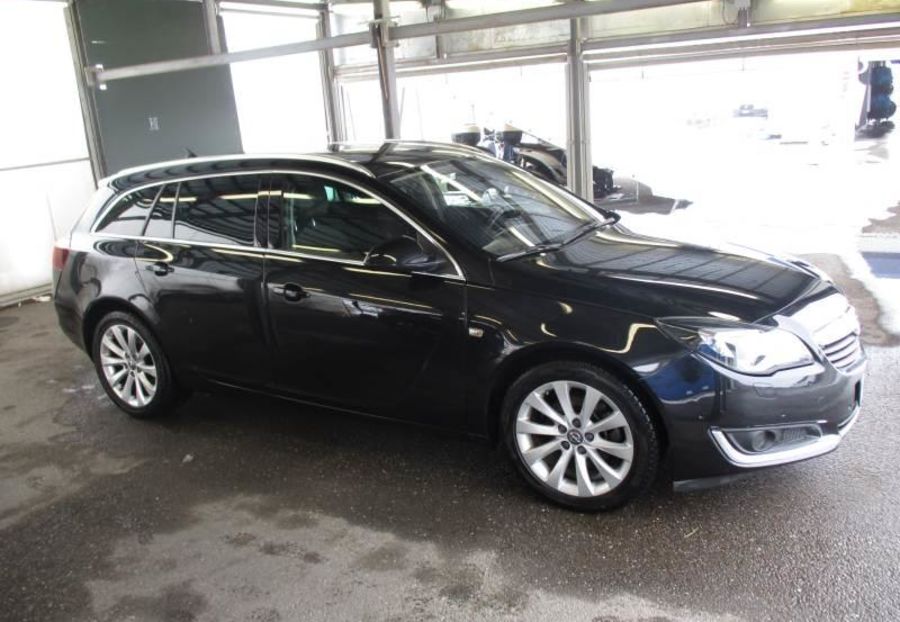 Продам Opel Insignia 120 kw COSMO at 2014 года в Луцке