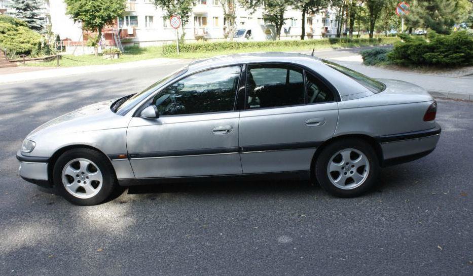 Продам Opel Omega 1999 года в г. Любомль, Волынская область