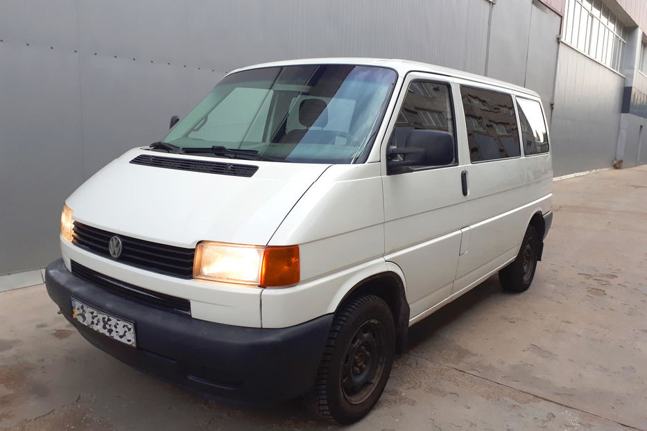 Продам Volkswagen T4 (Transporter) пасс. 1998 года в Харькове