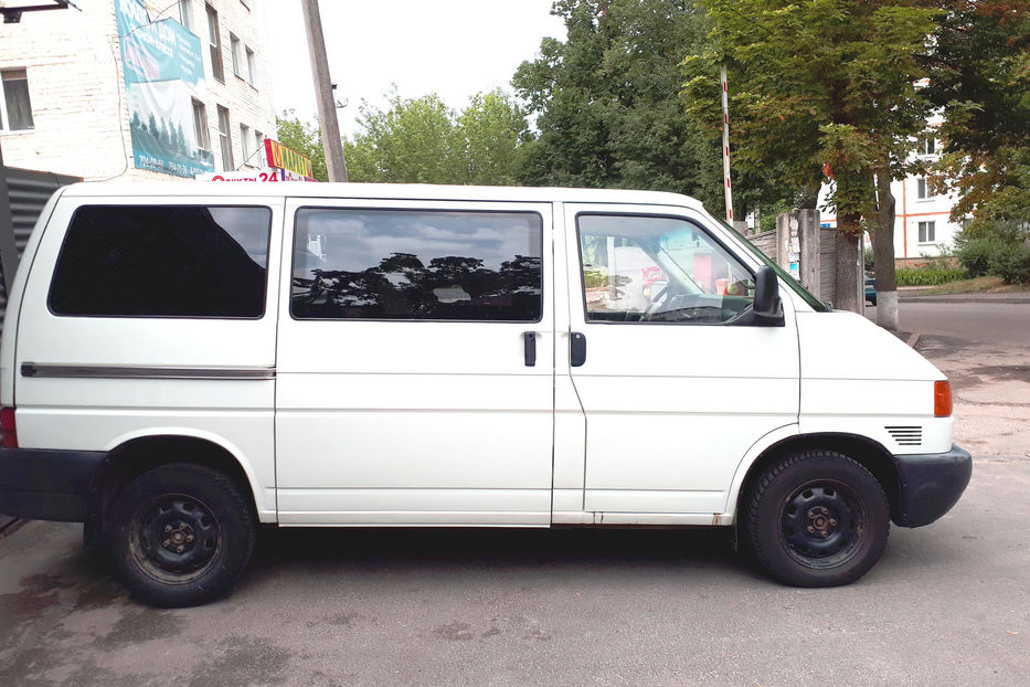 Продам Volkswagen T4 (Transporter) пасс. 1998 года в Харькове