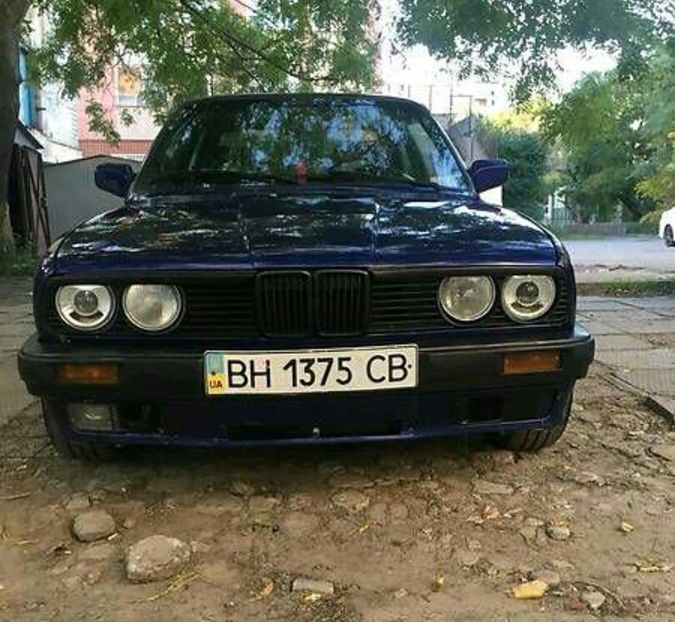 Продам BMW 318 1986 года в Черкассах