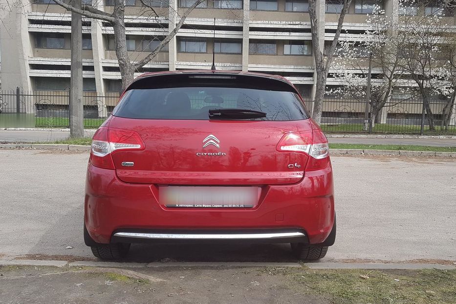 Продам Citroen C4 Exlusive 1.6 eHDI 2012 года в Киеве