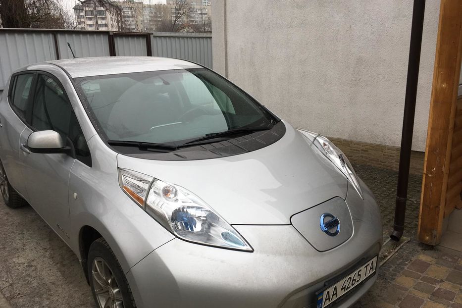 Продам Nissan Leaf S+ 2013 года в Киеве