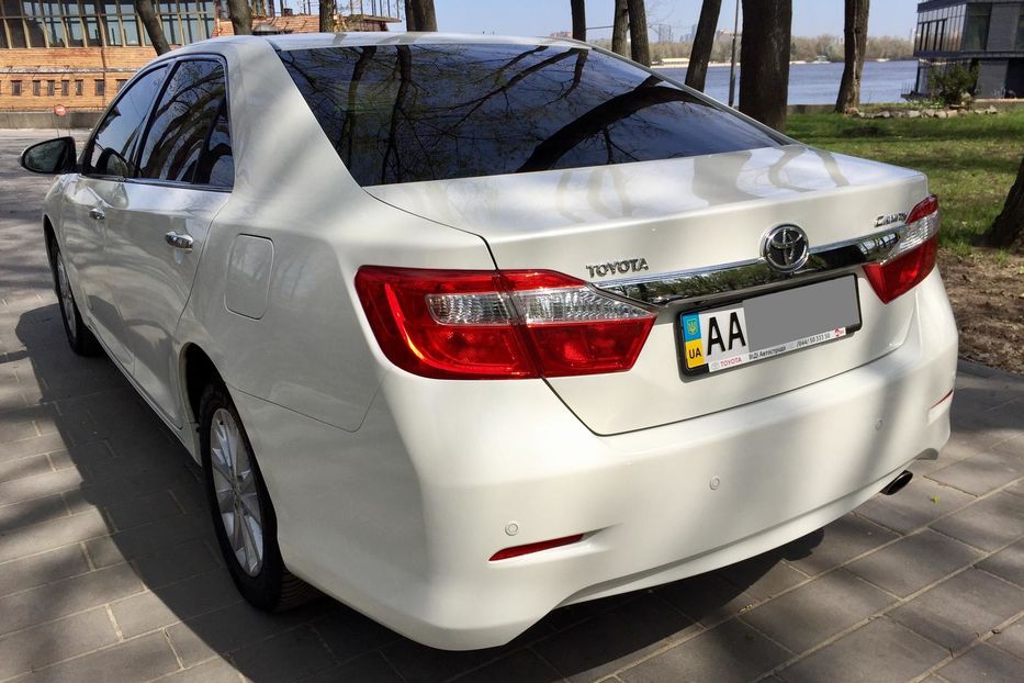 Продам Toyota Camry 50 2012 года в Киеве