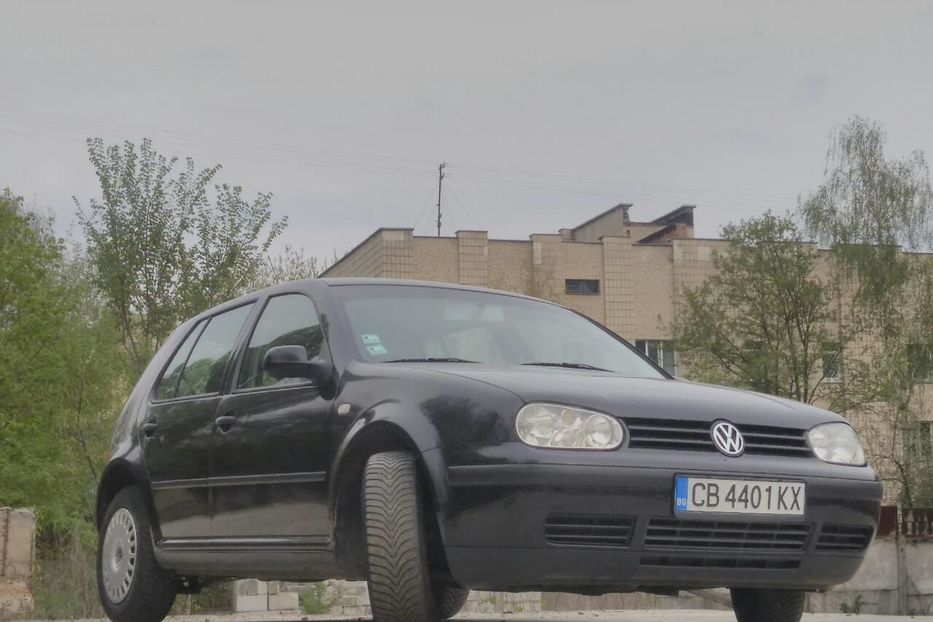 Продам Volkswagen Golf IV 2004 года в Киеве