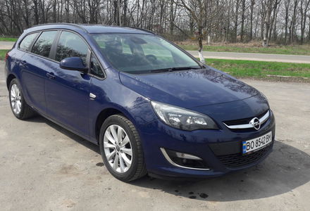 Продам Opel Astra J SPORTS TOURER 2013 года в г. Бучач, Тернопольская область