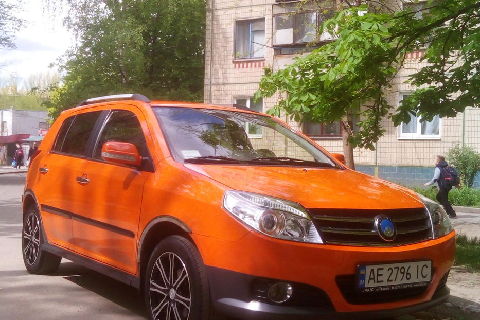 Дверь geely mk cross