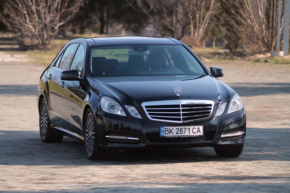 Продам Mercedes-Benz E-Class Avantgarde Е350 CDI 2011 года в г. Дубно, Ровенская область