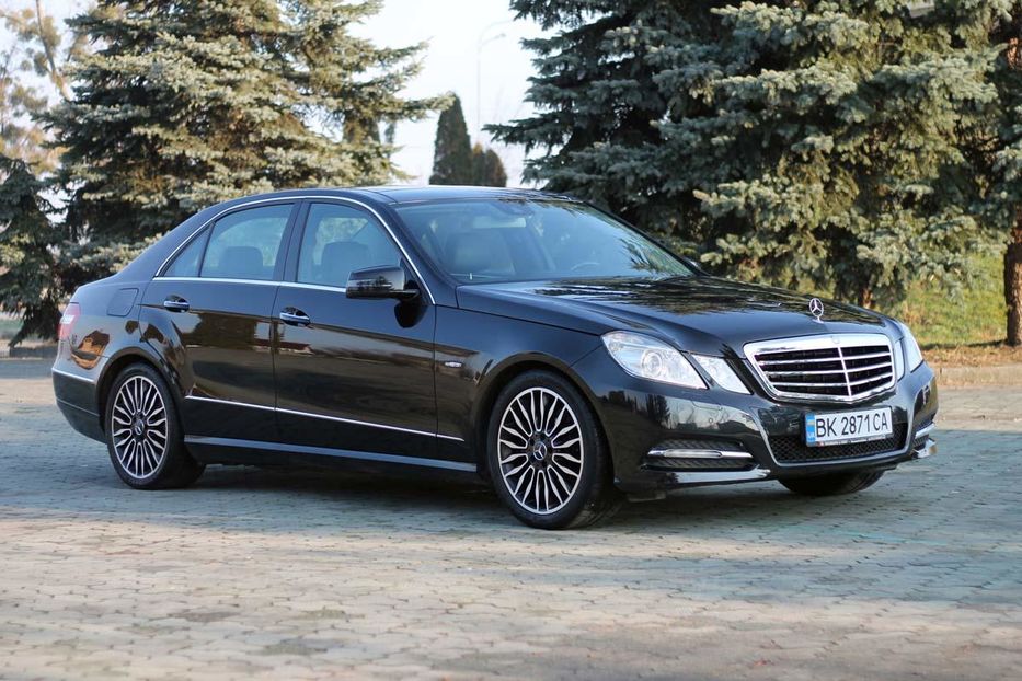 Продам Mercedes-Benz E-Class Avantgarde Е350 CDI 2011 года в г. Дубно, Ровенская область