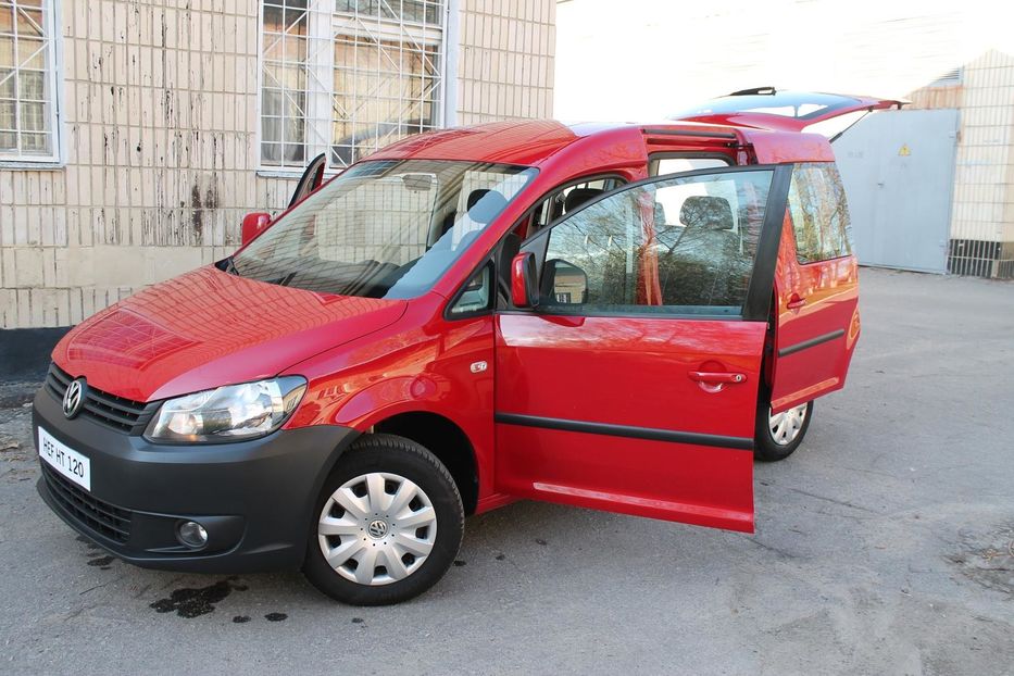 Продам Volkswagen Caddy пасс. 1.6 75kw original passanger 2011 года в Сумах