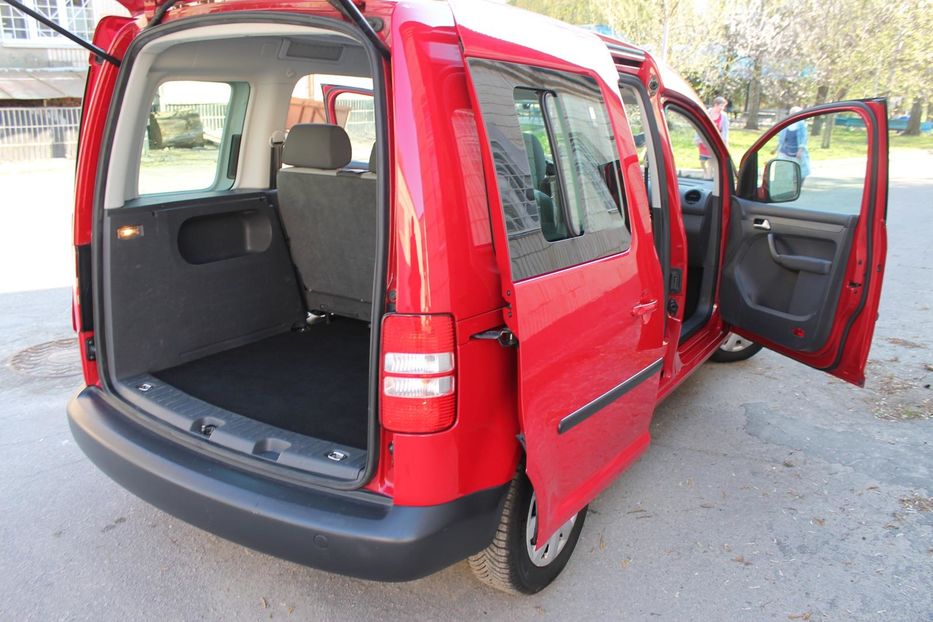 Продам Volkswagen Caddy пасс. 1.6 75kw original passanger 2011 года в Сумах