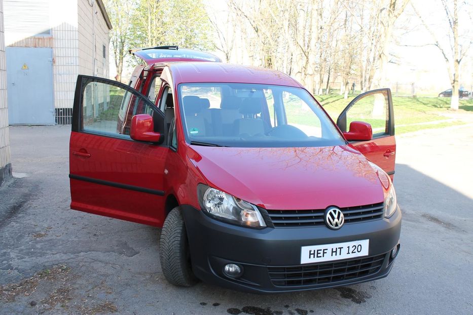 Продам Volkswagen Caddy пасс. 1.6 75kw original passanger 2011 года в Сумах