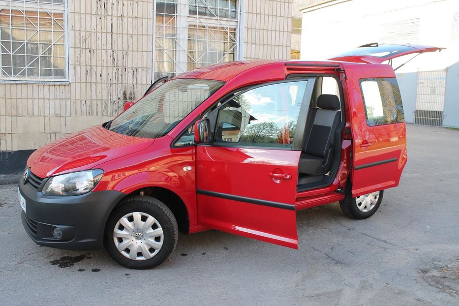 Продам Volkswagen Caddy пасс. 1.6 75kw original passanger 2011 года в Сумах